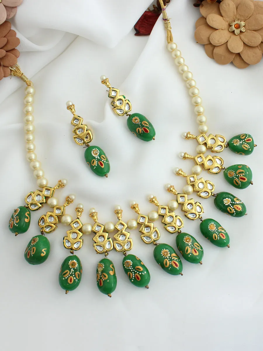 Avanti Necklace Set